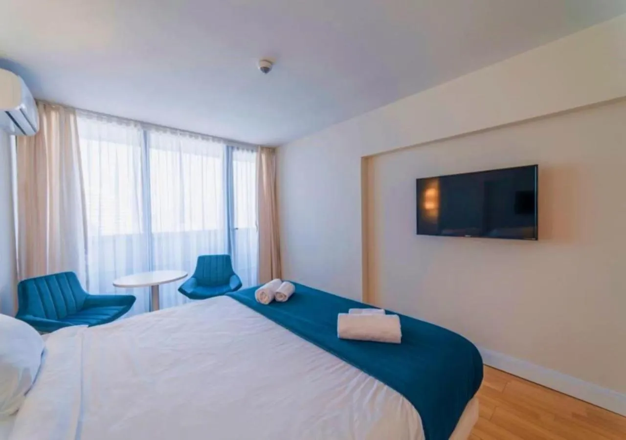 ***** Апарт-отель Orbi City Luxury Suite Батуми Грузия
