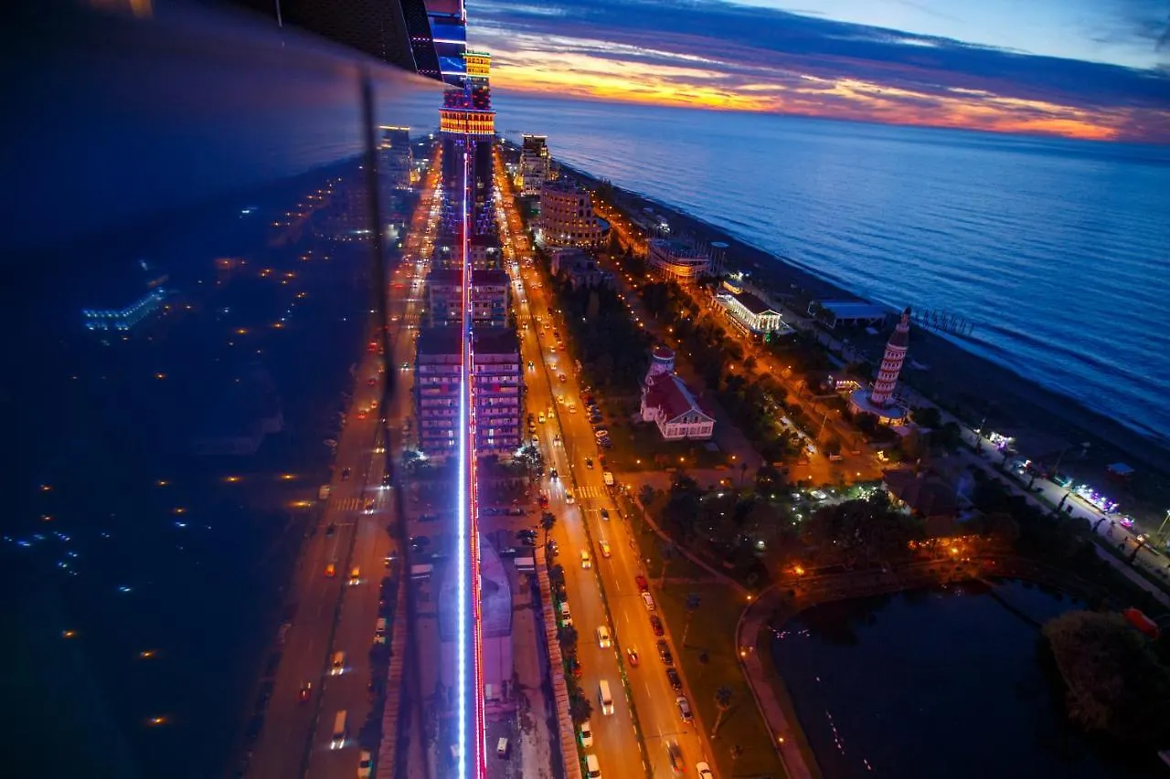 Orbi City Luxury Suite Батуми