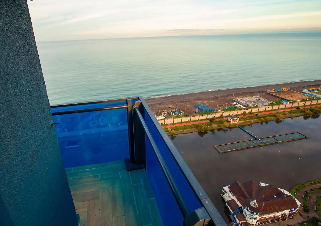 Orbi City Luxury Suite Батуми 5*,