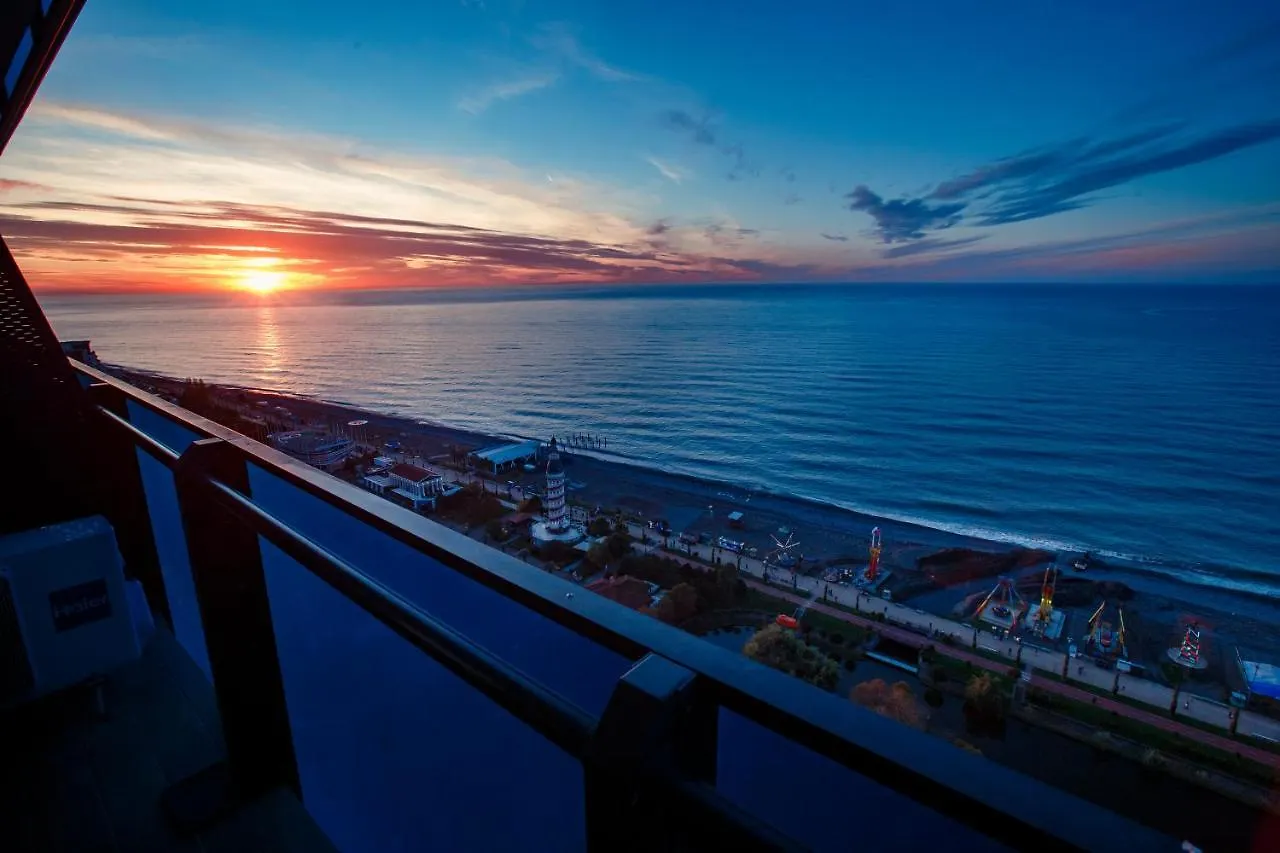 Orbi City Luxury Suite Батуми Апарт-отель